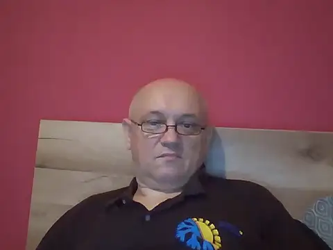 Snapshot of ruplumber chatting on 02.04.25 ruplumber online show from 02.04.25