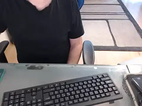 Snapshot of ruplumber chatting on 02.05.25 ruplumber online show from 02.05.25