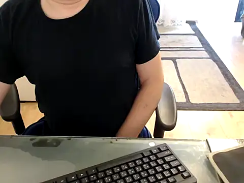 Snapshot of ruplumber chatting on 02.19.25 ruplumber online show from 02.19.25