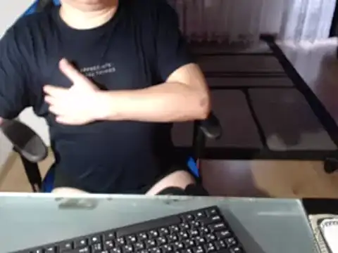 Snapshot of ruplumber chatting on 02.26.25 ruplumber online show from 02.26.25