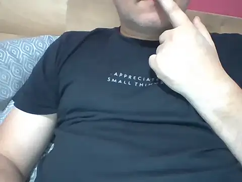 Snapshot of ruplumber chatting on 02.28.25 ruplumber online show from 02.28.25