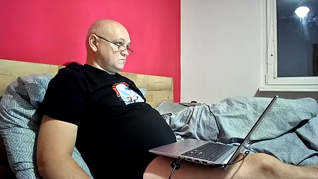 Snapshot of ruplumber chatting on 11.02.25 ruplumber online show from 11.02.25