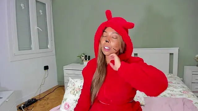 Izadi 7 online show from 10.31.25