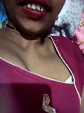 Snapshot of Miss_triha chatting on 09.16.25 Miss triha online show from 09.16.25