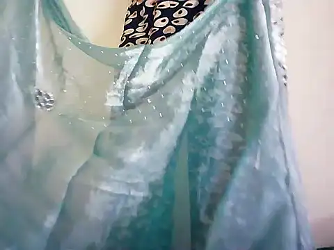 Snapshot of Rubi-Ji chatting on 02.14.25 Rubi-Ji online show from 02.14.25