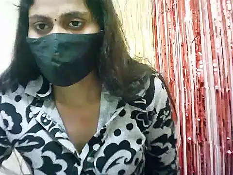 Snapshot of Rubi-Ji chatting on 02.19.25 Rubi-Ji online show from 02.19.25
