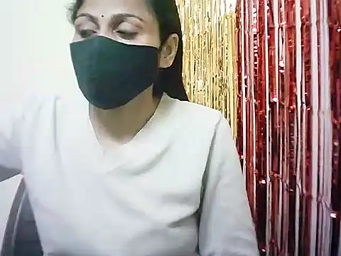 Snapshot of Rubi-Ji chatting on 02.28.25 Rubi-Ji online show from 02.28.25