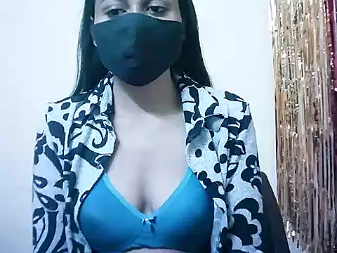 Snapshot of Rubi-Ji chatting on 03.15.25 Rubi-Ji online show from 03.15.25