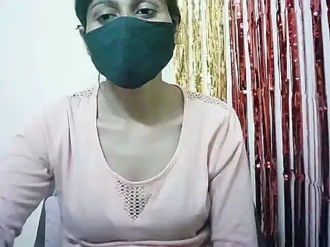 Snapshot of Rubi-Ji chatting on 03.17.25 Rubi-Ji online show from 03.17.25