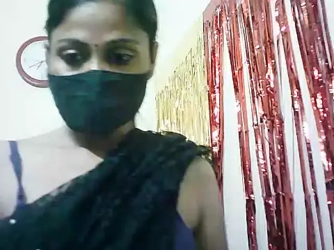 Snapshot of Rubi-Ji chatting on 03.18.25 Rubi-Ji online show from 03.18.25