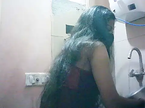 Snapshot of Rubi-Ji chatting on 03.19.25 Rubi-Ji online show from 03.19.25