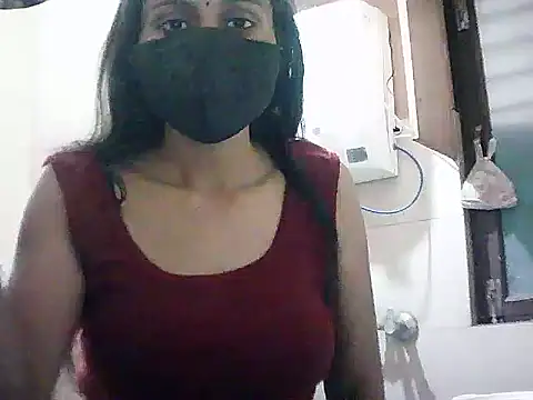 Snapshot of Rubi-Ji chatting on 03.21.25 Rubi-Ji online show from 03.21.25
