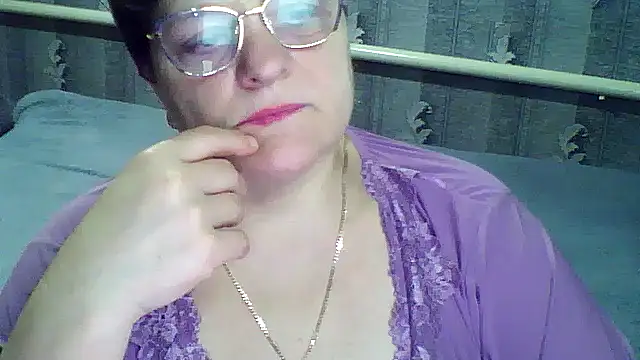 Snapshot of ElzaJewel chatting on 02.17.26 ElzaJewel online show from 02.17.26