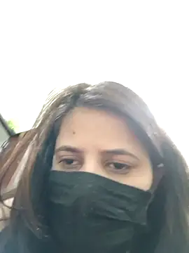 Snapshot of EZ_shuvani chatting on 02.18.25 EZ shuvani online show from 02.18.25