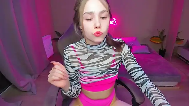 YourMegan online show from 03.01.25