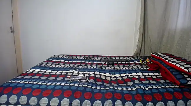 SexyEyes001 online show from 03.15.25