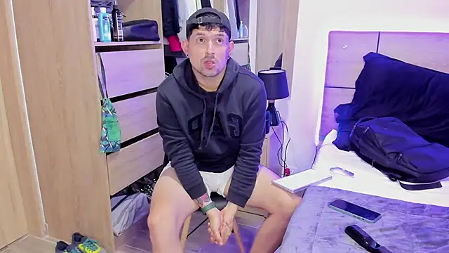 ILoveNYStyle online show from 03.11.25