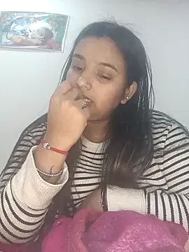 RAYI 01 online show from 02.09.25