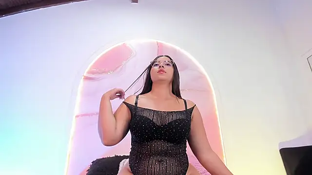 Sofii Lopezz online show from 12.20.25