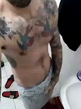 Snapshot of xdandan69 chatting on 02.22.25 xdandan69 online show from 02.22.25