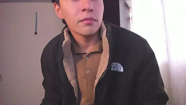 Snapshot of Mastrangelo_xxx chatting on 03.19.25 Mastrangelo xxx online show from 03.19.25