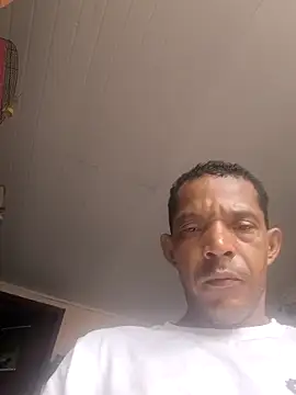 Snapshot of Renato571 chatting on 03.21.26 Renato571 online show from 03.21.26