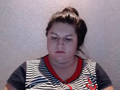 KiraSwee online show from 03.06.25