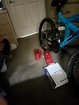 Dara4q online show from 02.25.25