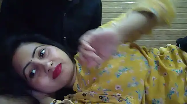 Queen Couple online show from 02.14.25