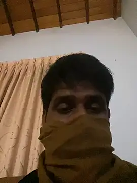 Snapshot of sixinchespaka chatting on 02.15.25 sixinchespaka online show from 02.15.25