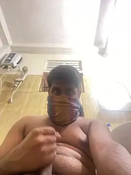 Snapshot of sixinchespaka chatting on 02.25.25 sixinchespaka online show from 02.25.25