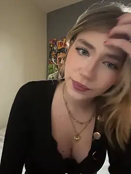 Snapshot of angeleyezlolita chatting on 02.06.25 angeleyezlolita online show from 02.06.25