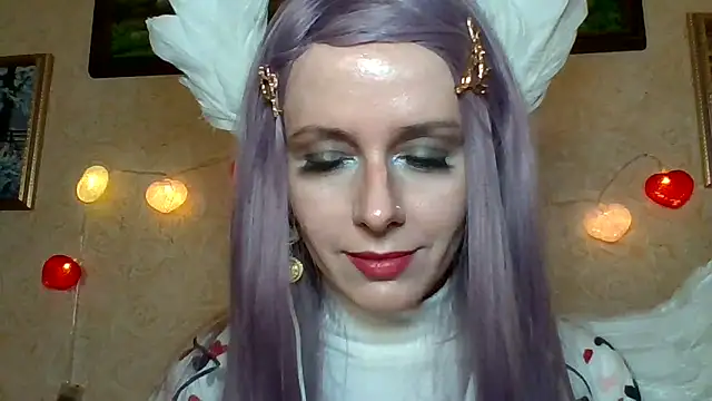 LuminousLady online show from 02.14.25