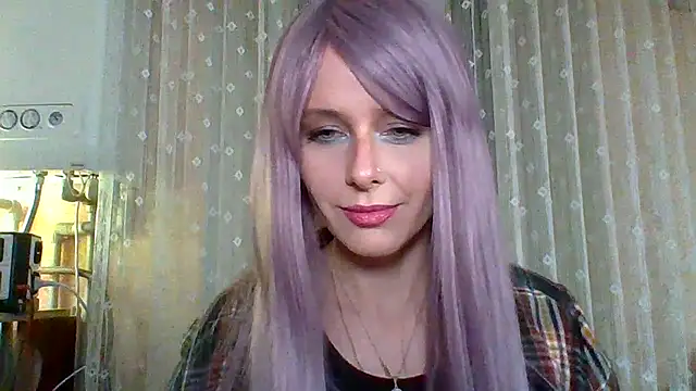 LuminousLady online show from 02.16.25