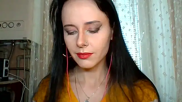 LuminousLady online show from 09.27.25