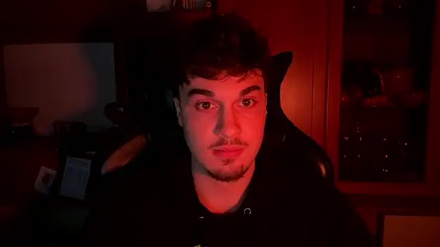 NaplesGuy04 online show from 02.16.25