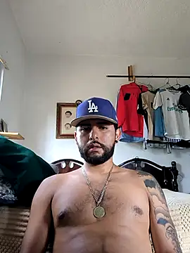 Snapshot of dickman10 chatting on 02.20.25 dickman10 online show from 02.20.25