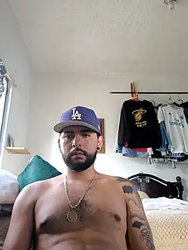 Snapshot of dickman10 chatting on 02.22.25 dickman10 online show from 02.22.25