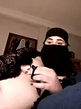 Snapshot of Nermine_Sex chatting on 12.02.25 Nermine Sex online show from 12.02.25