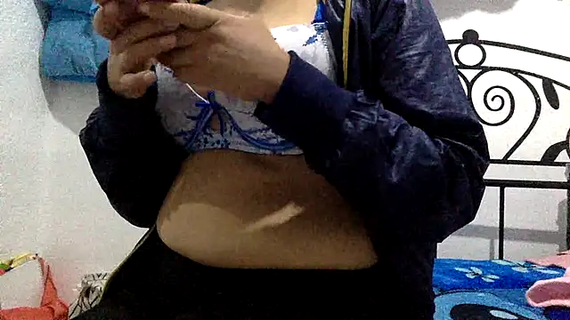 sharonlopez9611 online show from 04.10.26