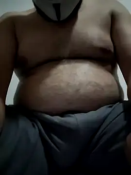 Snapshot of El_inge_oso chatting on 02.08.25 El inge oso online show from 02.08.25