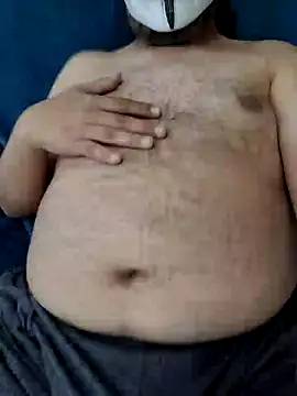 Snapshot of El_inge_oso chatting on 02.11.25 El inge oso online show from 02.11.25