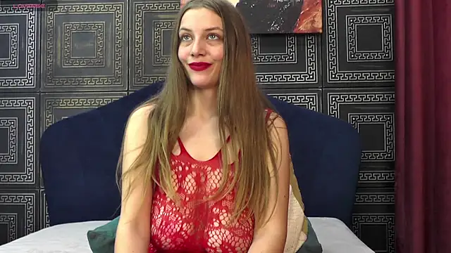 Snapshot of BellaOceann chatting on 02.15.25 BellaOceann online show from 02.15.25