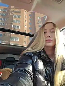 Snapshot of Pussy_Drive03 chatting on 04.01.26 Pussy Drive03 online show from 04.01.26