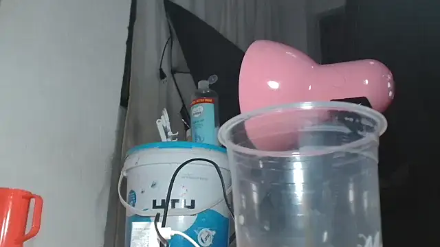 Cuddle Bear online show from 10.25.25