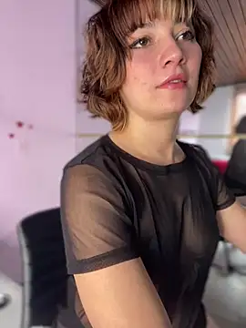 Maggie Geller online show from 02.21.25