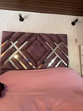 Maggie Geller online show from 03.07.25