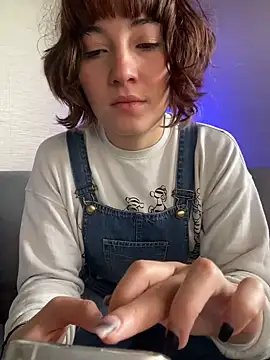 Maggie Geller online show from 03.13.25