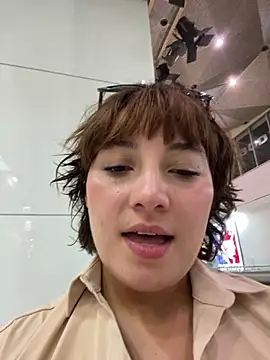 Snapshot of Maggie_Geller chatting on 04.16.26 Maggie Geller online show from 04.16.26