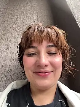 Snapshot of Maggie_Geller chatting on 05.25.26 Maggie Geller online show from 05.25.26